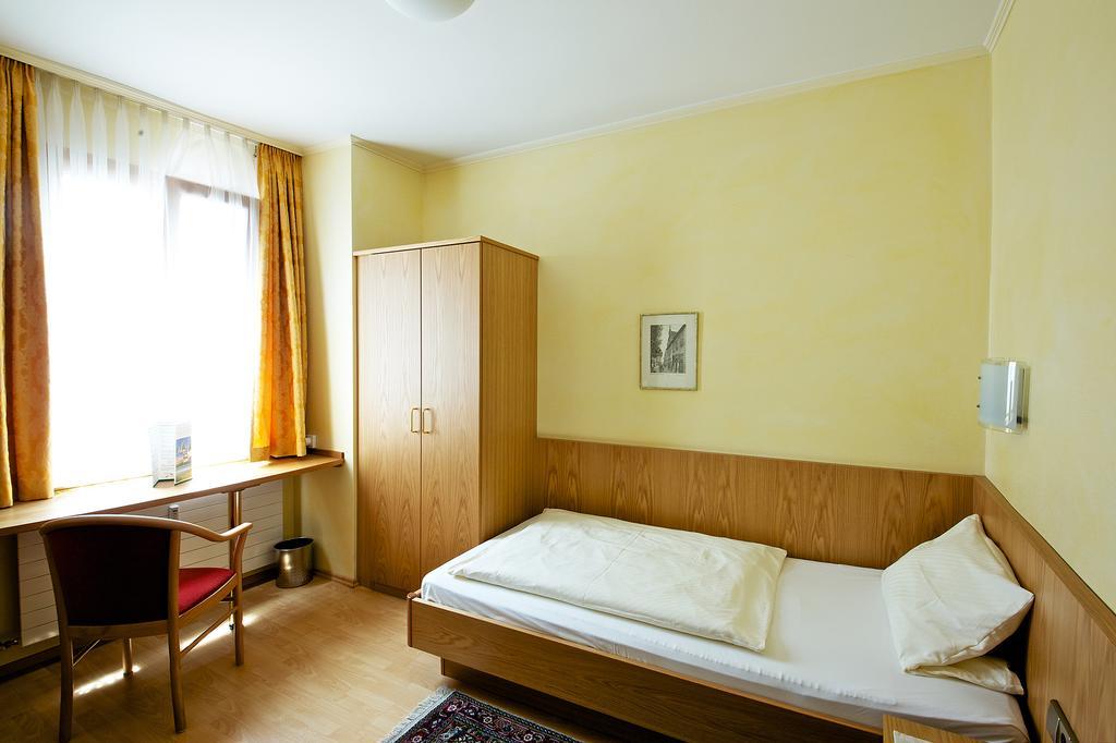 Hirschen 3* Konstanz